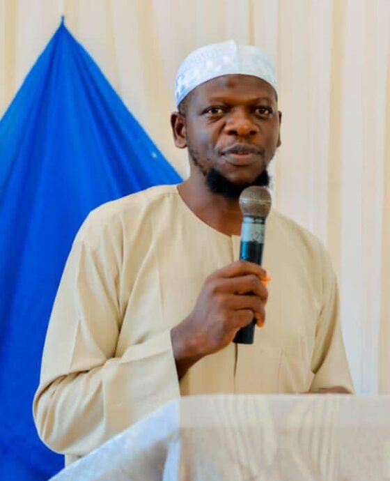 Dr. Yusuph Dauda Gambari